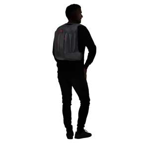 Sac à dos Samsonite porte ordinateur Ecodriver 140872-1041 couleur noir porté mannequin