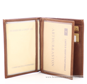 Portefeuille Arthur & Aston en cuir plongé Pablo 1589-800B cognac ouvert