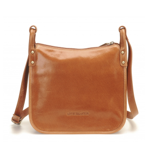 Grand sac Arthur & Aston Edith porté travers en cuir A123-02-B Cognac
