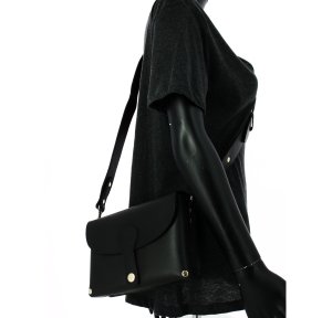 Sac porté bandoulière Pieces à rabat en cuir 17141414 BLA couleur Noir, porté