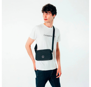 Mini sac reporter Chabrand Prado imprimé logo 84202111 noir porté sur l'épaule