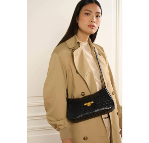 Sac porté épaule Lancaster à rabat Exo Ily 531-019 NOIR couleur noir, porté mannequin