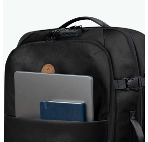 Sac de voyage Cabaia à roulettes Tsa Medium SOFT M BERLIN  couleur berlin (noir), vue de près