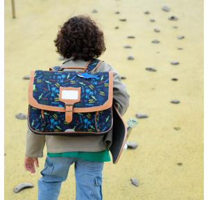 Cartable 35 cm Tann's Sevan 35251 couleur multicolore, porté mannequin