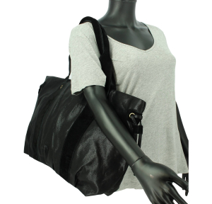 Sac shopping Mila Louise synthétique 20204EP11 01 couleur Noir, porté mannequin