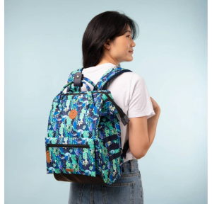 Sac à dos Cabaia édition limitée anniversaire 10 ans Adventurer M  MANAUS couleur Manaus, porté mannequin