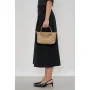 Sac à main Lancaster cabas Storm KBA 516-71 BE/FO couleur Beige foncé, porté mannequin Sac à main Lancaster cabas Storm KBA 516-71 BE/FO couleur Beige foncé, porté mannequin