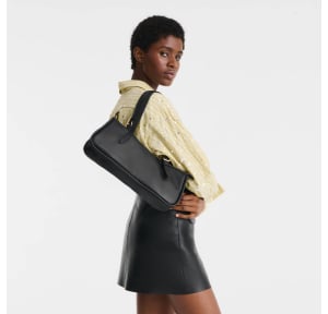 Sac porté épaule L Longchamp Looong en cuir 10369HJI001 Noir porté