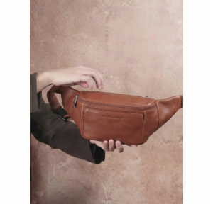 Sac banane effet grainé Arthur & Aston Ange 2528-10-COGN (Marron cognac) porté