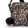 Sac bandoulière Kipling M avec Sangle Réglable Abanu KPKI62376JP1, couleur Léopard sauvage, vue de près Sac bandoulière Kipling M avec Sangle Réglable Abanu KPKI62376JP1, couleur Léopard sauvage, vue de près