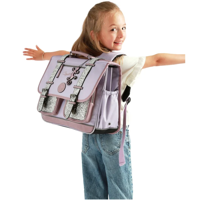 Cartable enfant 2 compartiments Vintage Fantasy Glossy Lila Caméléon Vue mannequin enfant Cartable enfant 2 compartiments Vintage Fantasy Glossy Lila Caméléon Vue mannequin enfant