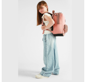 Sac à dos 2 compartiment Vintage fantasy 40 cm Glossy Pink Caméléon Vue mannequin