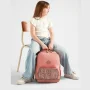 Sac à dos 2 compartiment Vintage fantasy 40 cm Glossy Pink Caméléon Vue mannequin enfant Sac à dos 2 compartiment Vintage fantasy 40 cm Glossy Pink Caméléon Vue mannequin enfant