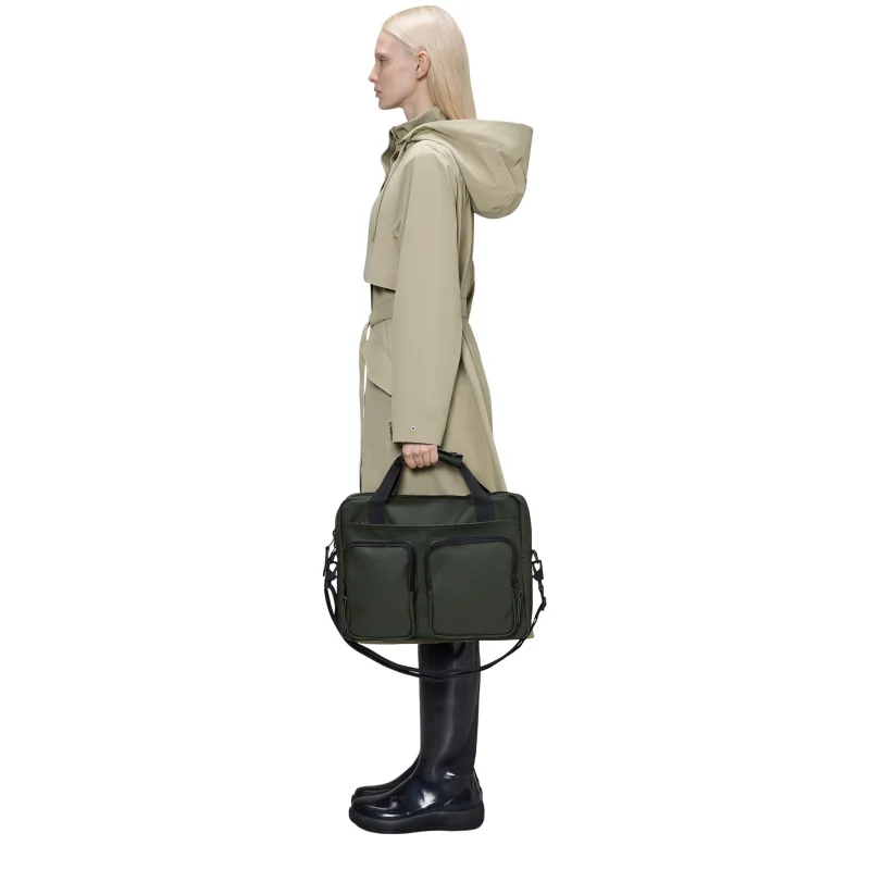 Texel Tech Bag Green Rains Vue porté à la main Texel Tech Bag Green Rains Vue porté à la main