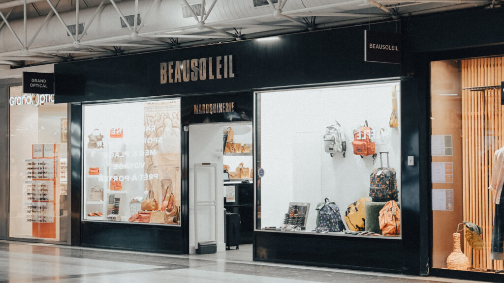Boutique Beausoleil Maroquinerie - Mérignac vitrine